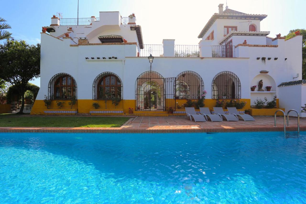 Villa Clavero Five Premium Apt Malaga Bagian luar foto